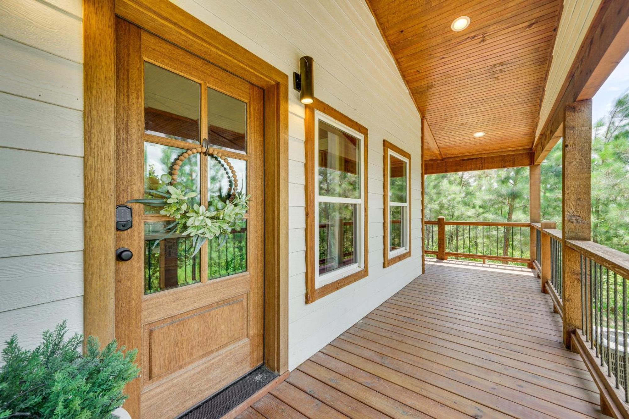 Tree-Lined Broken Bow Studio With Private Hot Tub! Екстер'єр фото
